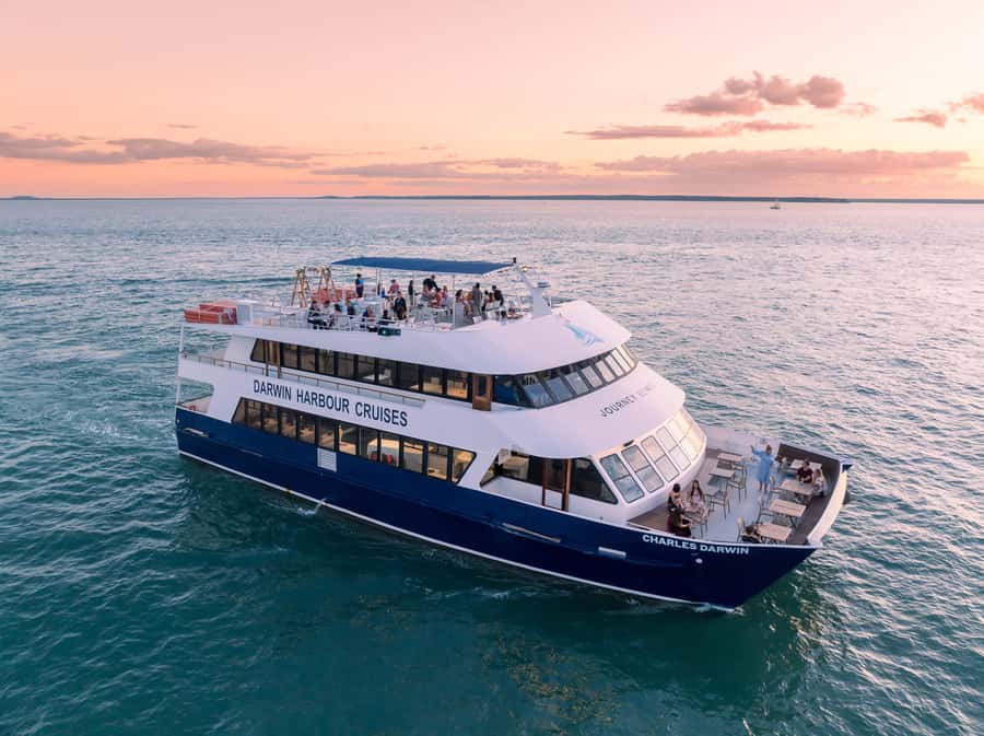 Darwin: Darwin Harbor Sunset Cruise with Buffet Dinner - Boarding at Stokes Hill Wharf at 5:30 PM