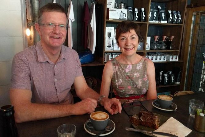 Deluxe Wine Tour to Tamborine Mountain, includes two course lunch - The guides are a major part of the value