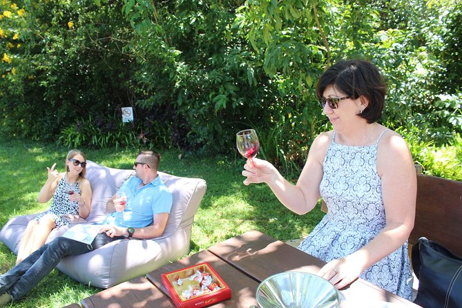 Deluxe Wine Tour to Tamborine Mountain, includes two course lunch - Transport makes a big difference