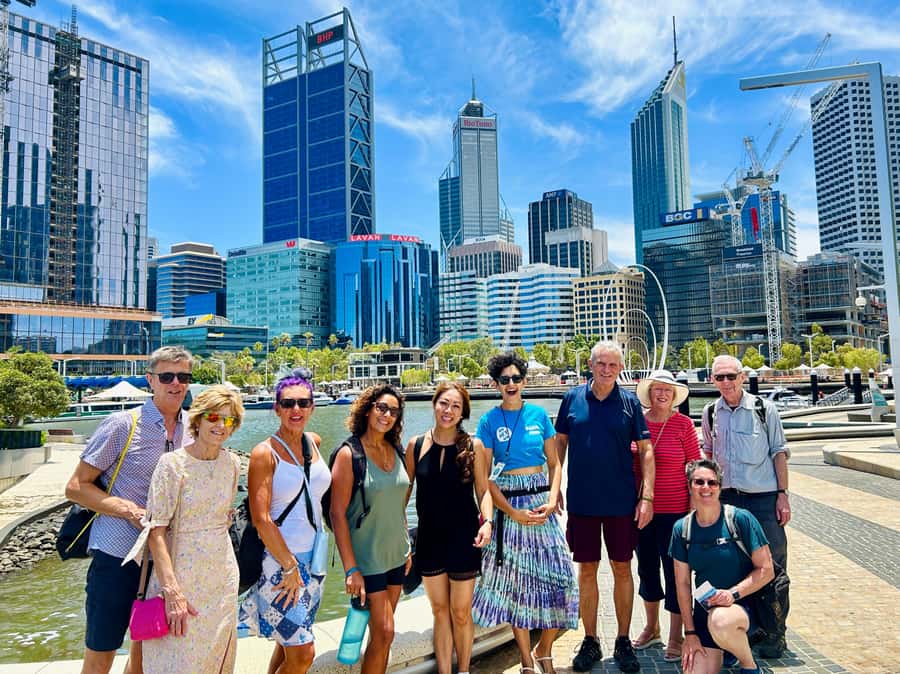 Discover Perth Walking Tour: History, Art, Sights + More! - Meeting at Yagan Square and finding the group