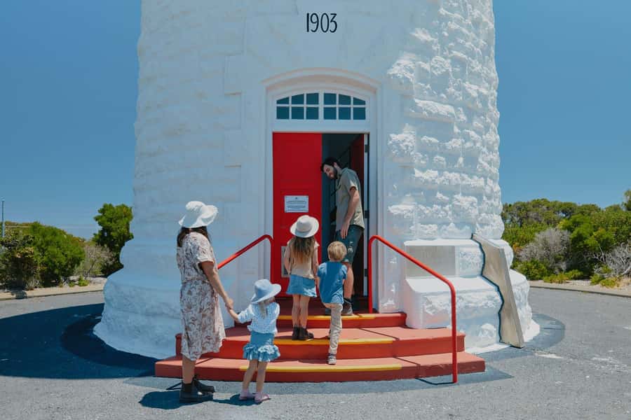 Dunsborough: Cape Naturaliste Lighthouse Guided Tour - Key points to know before you go