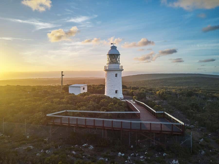 Dunsborough: Cape Naturaliste Lighthouse Guided Tour - The Lightkeepers’ Museum and the human side of the coast