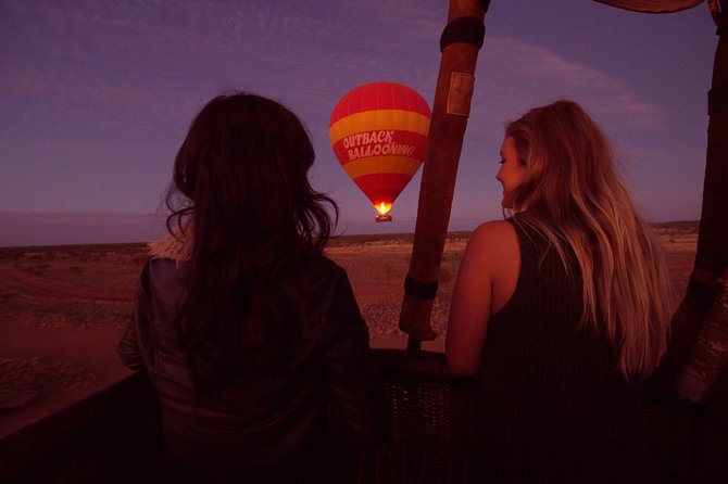 Early Morning Ballooning in Alice Springs - The takeoff and first light over the Outback