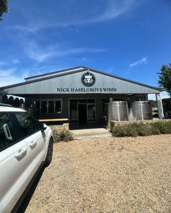 From Adelaide: McLaren Vale Wine Experience - The quick take: four tastings, one good lunch, no car needed