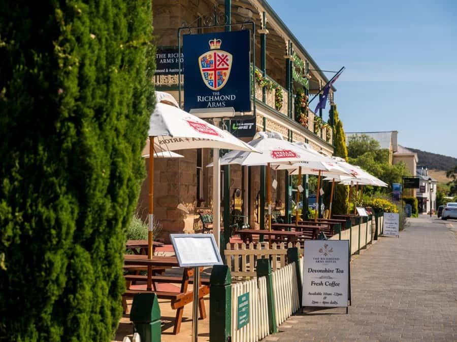 From Hobart: Richmond Village 4 hour Return Tour (Afternoon) - From Brooke Street Pier into the Coal Valley