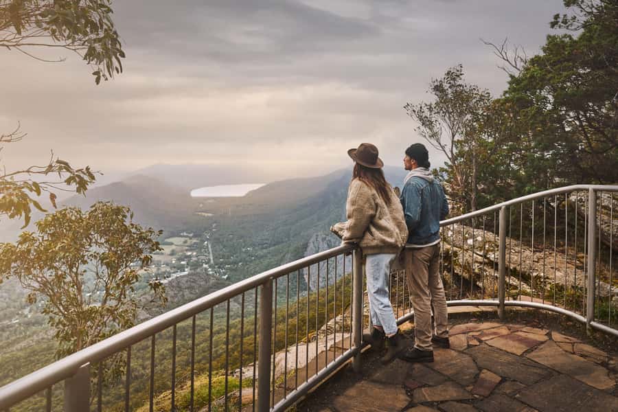 From Melbourne: Grampians National Park Small Group Tour - MacKenzie Falls, the grand finale