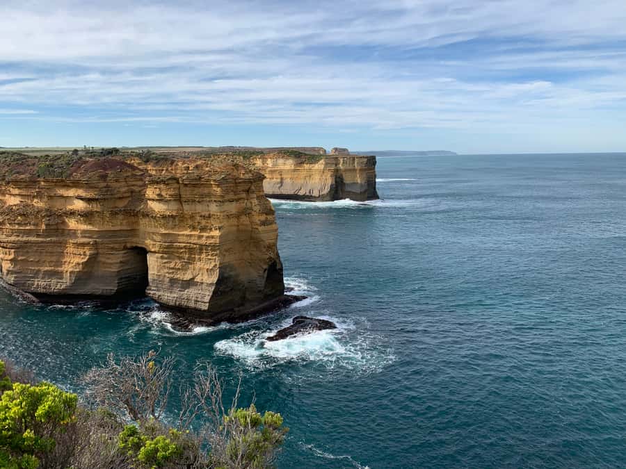 From Melbourne: Great Ocean Road Day Tour - Loch Ard Gorge and a shipwreck story