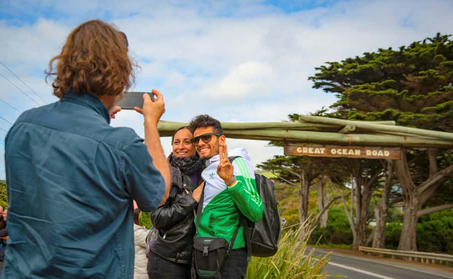 From Melbourne: Great Ocean Road Full-Day Guided Trip - Melbourne pickup and the first road stretch