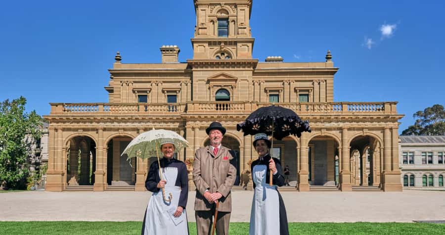From Melbourne: Werribee Open Range Zoo & Werribee Mansion - Key points before you book