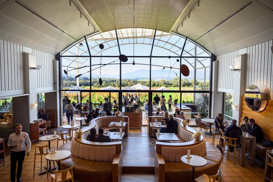 From Melbourne: Yarra Valley Chandon Cheese & Kangaroos Tour - Yering Station and Cool-Climate Wine