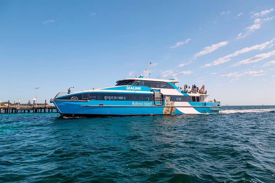 From Perth or Fremantle: Rottnest Island Ferry and Bus Tour - Wadjemup Lighthouse and the island’s layered past