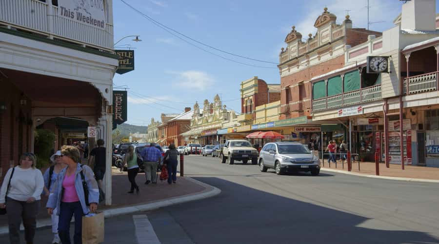 From Perth: Wave Rock, York and Aboriginal Cultural Tour - Through Corrigin and Kondinin into the Wheatbelt