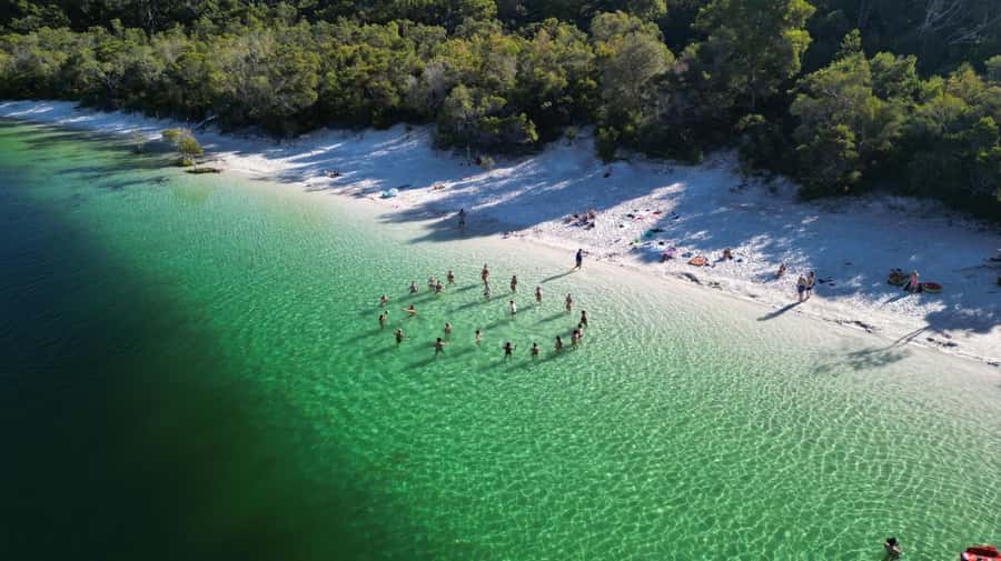 From Rainbow Beach: 2-Day K'gari (Fraser Island) 4WD Tour - A night at the beachside campsite