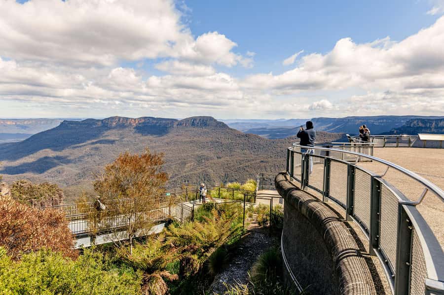 From Sydney: Blue Mountains Full-Day Trip - The early Sydney pickup and coach ride