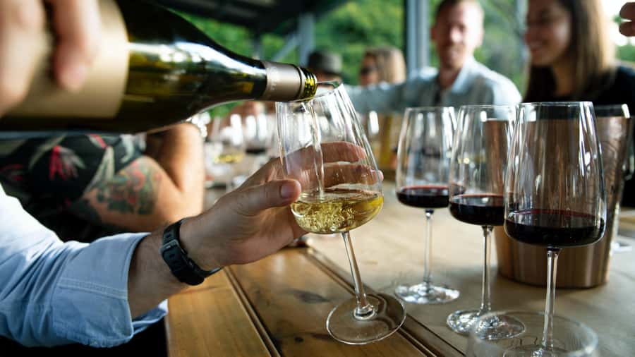 From Sydney: Full-Day Hunter Valley Tour w/ Tastings & Lunch - A second winery with food pairings