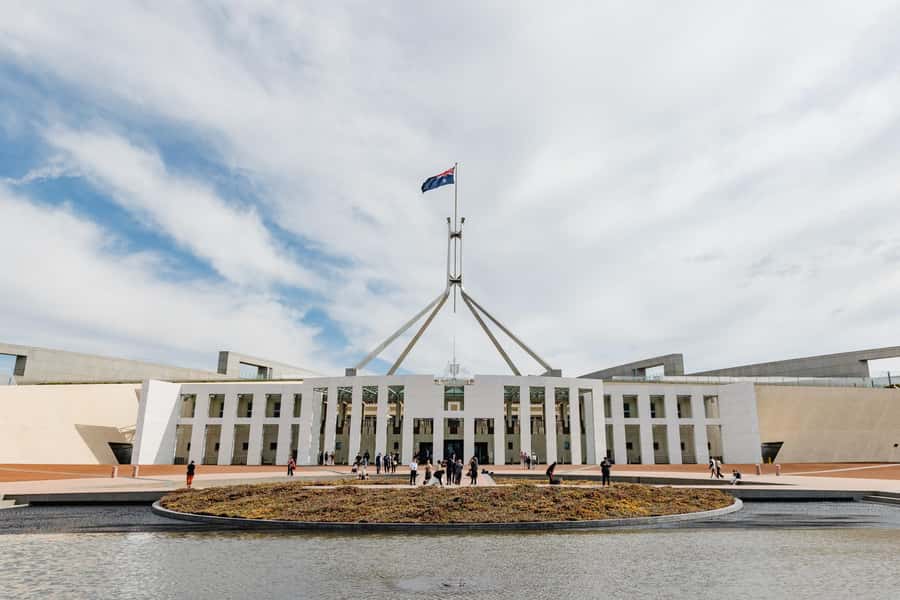 From Sydney: Full-Day Tour to Canberra - Key things to know before booking