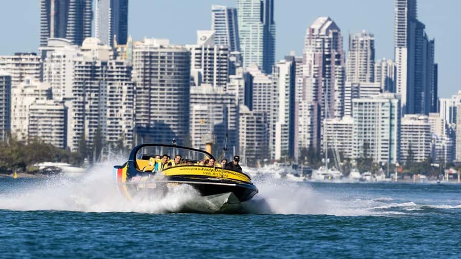 Gold Coast: 1-Hour Extreme Jet Boat Ride - The 360-degree spins are the main event