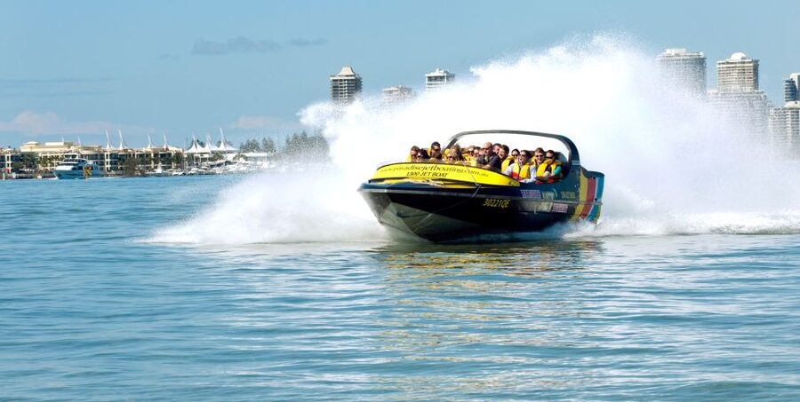 Gold Coast: 1-Hour Extreme Jet Boat Ride - Expect to get wet, even with supplied gear