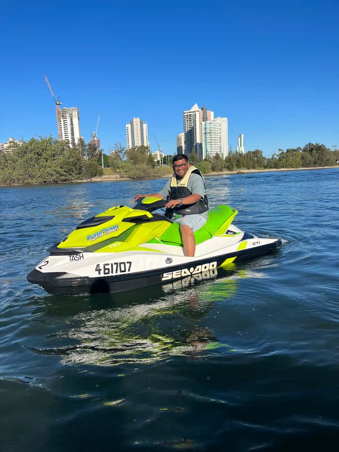 Gold Coast: 30-Minute Jet Ski - No Slow Zones - Free Photos - The photo issue deserves attention