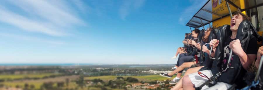 Gold Coast: Dreamworld & SkyPoint 2-Day Ticket - Who should book this ticket?
