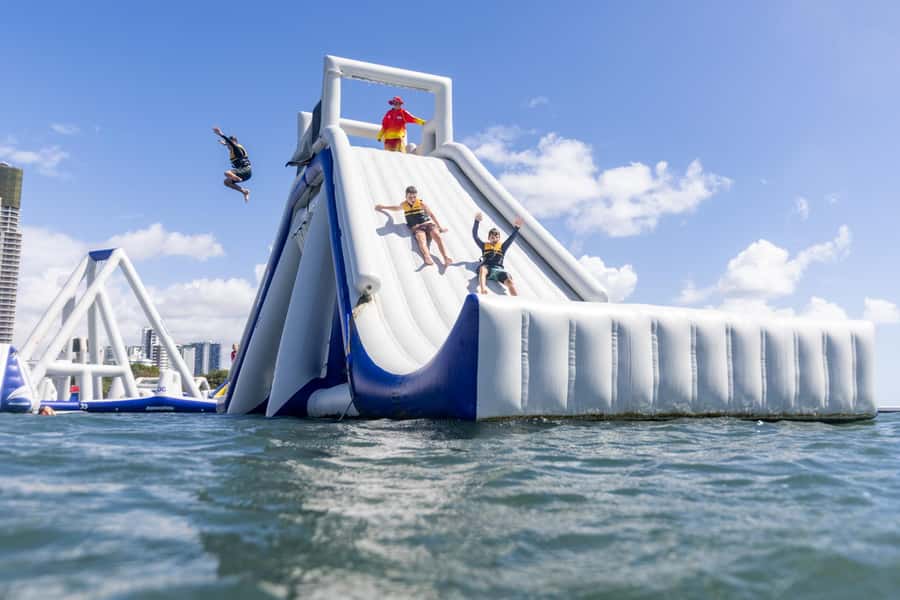 Gold Coast: GC Aqua Park Session in Broadwater Parklands - Value: when the longer session earns its keep