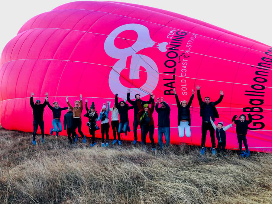 Gold Coast: Hot Air Balloon Flight with Buffet Breakfast - Boarding the walk-in basket