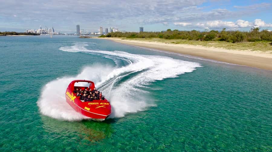 Gold Coast: Jet Boat Ride and Scenic Helicopter Tour - Why the 55-minute jet boat ride gets the most attention
