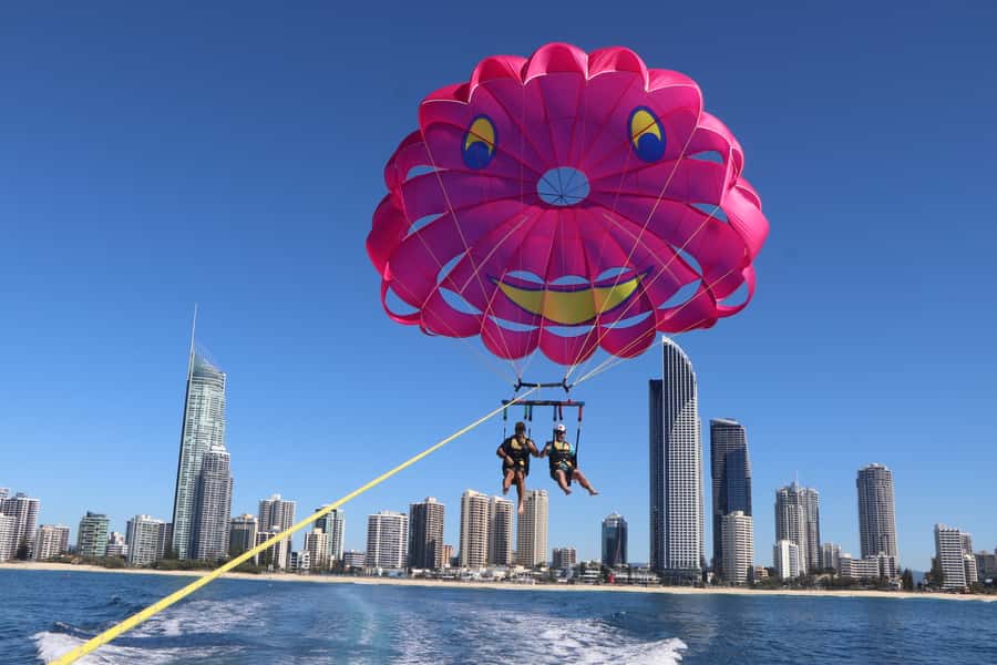 Gold Coast: Parasailing in Surfers Paradise - The boat ride across the Broadwater