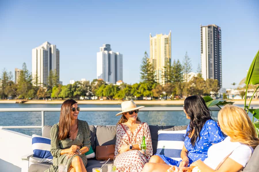 Gold Coast: Sightseeing Cruise with Buffet Lunch - Service, cleanliness, and comfort