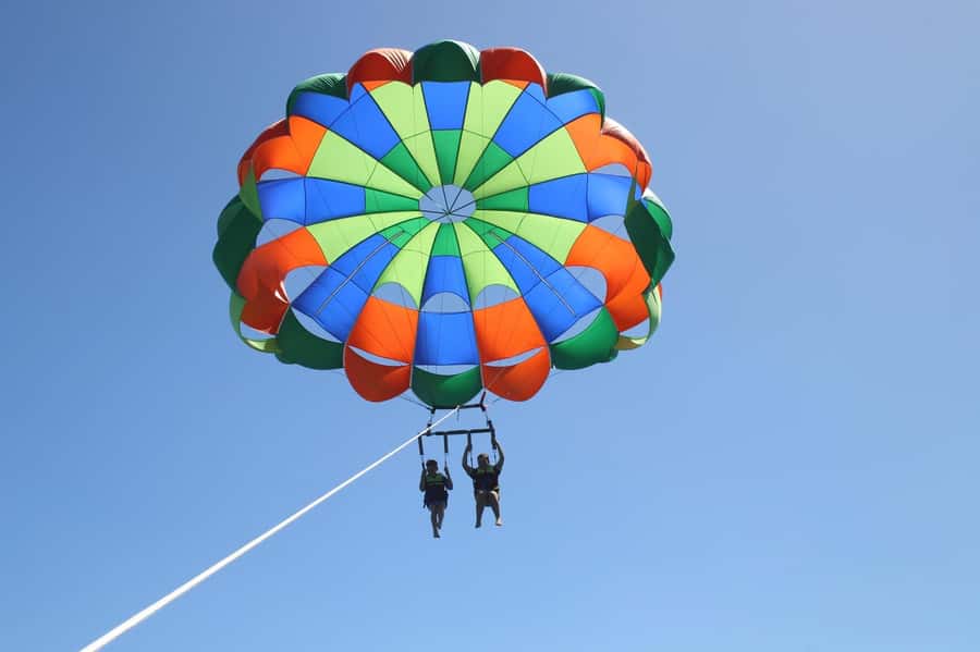 Gold Coast: Surfers Parasailing with Free Photos - Is $67 good value?
