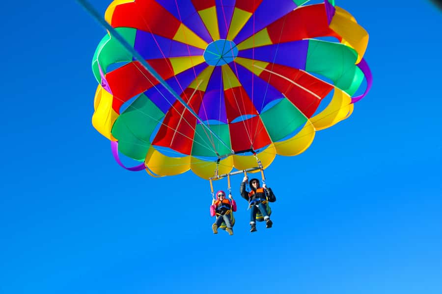 Gold Coast: Surfers Parasailing with Free Photos - The safety briefing and harness fitting
