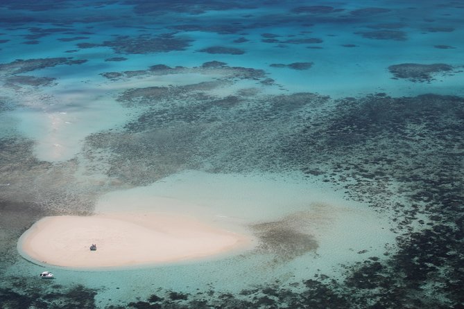 Great Barrier Reef 40 Minute Scenic Flight from Cairns - Reef Hopper - Key points to know before you book