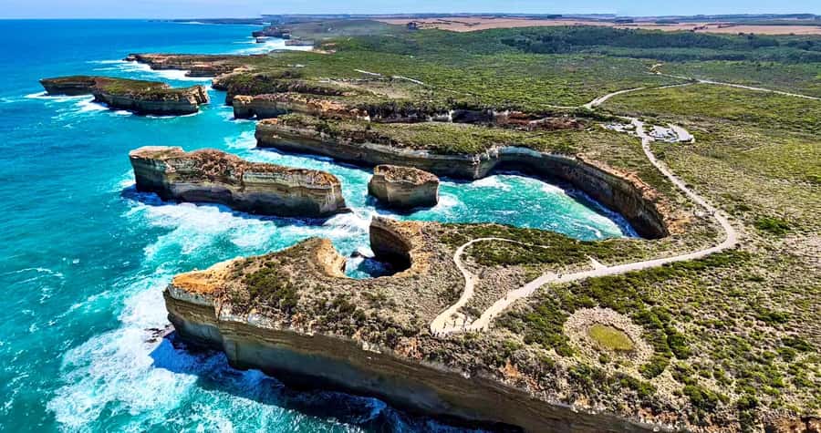 Great Ocean Road 12 Apostles London Bridge Koala Kangaroo - Kennett River wildlife and the secret stop