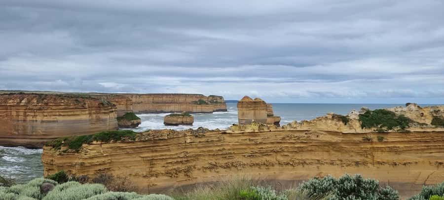 Great Ocean Road Lux Tour Max 11 Hotel Pickup - Razorback and the Twelve Apostles bring the big drama