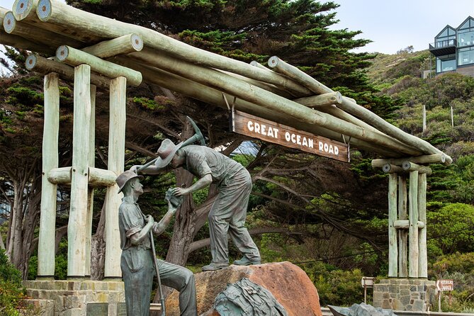 Great Ocean Road Reverse Tour with Iconic Stops & Wildlife - Why the reverse route works so well