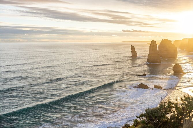 Great Ocean Road Reverse Tour with Iconic Stops & Wildlife - Guides make the long day easier