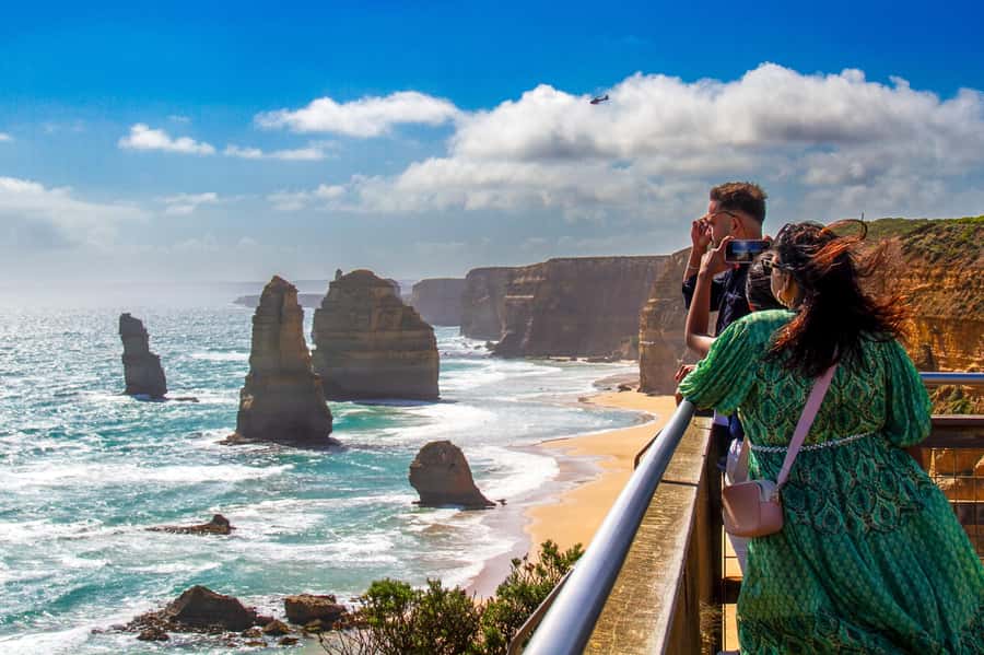 Great Ocean Road Tour w/ Deluxe Minibus & Top-Rated Guide - Morning pickup and the first coastal stops