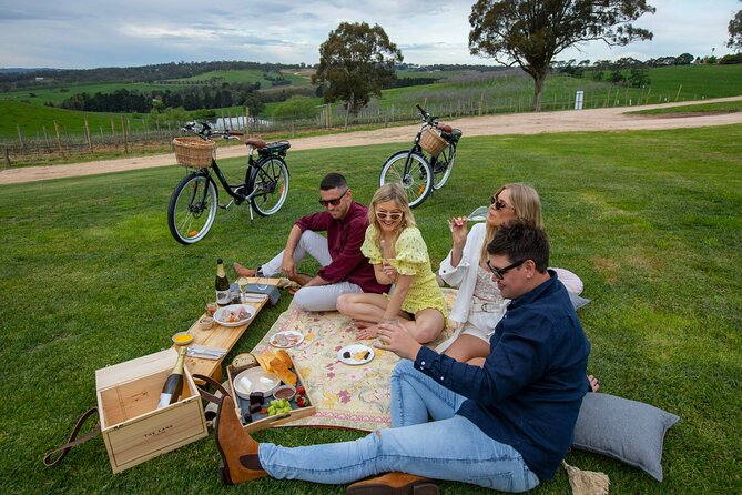 Hahndorf food and wine E-Bike Tour - Group size, guides, and the pace of the morning
