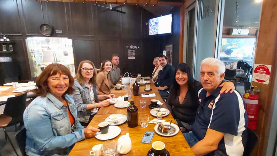 Hahndorf Hidden Gems: Full-Day Adventure - Lunch at Haus Restaurant