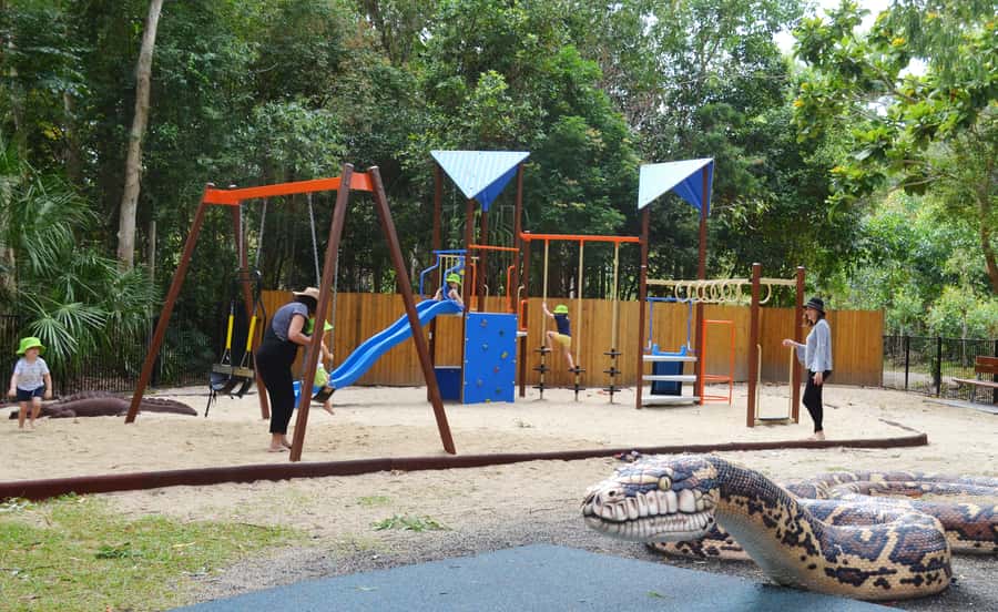 Hartley's Crocodile Adventures Park Entry - Food, Walking, and What to Bring