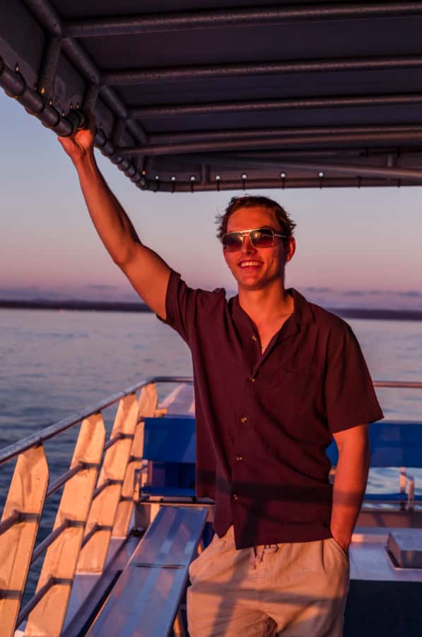 Hervey Bay: Sunset Cruise to Great Sandy Marine Park - Sunset, music, and the return to port