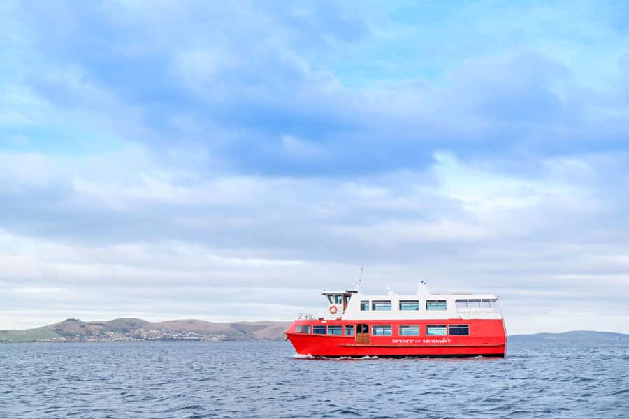 Hobart: Historic Lunch Cruise - What lunch is really like onboard