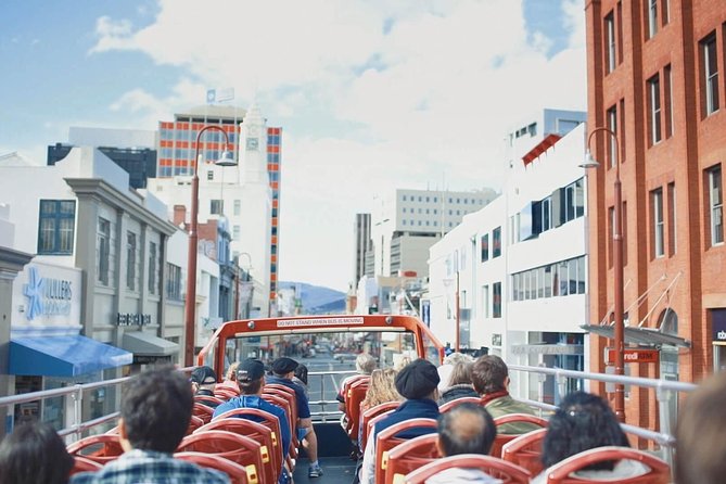 Hobart Hop-on Hop-off Bus Tour - Why this red bus works well in Hobart
