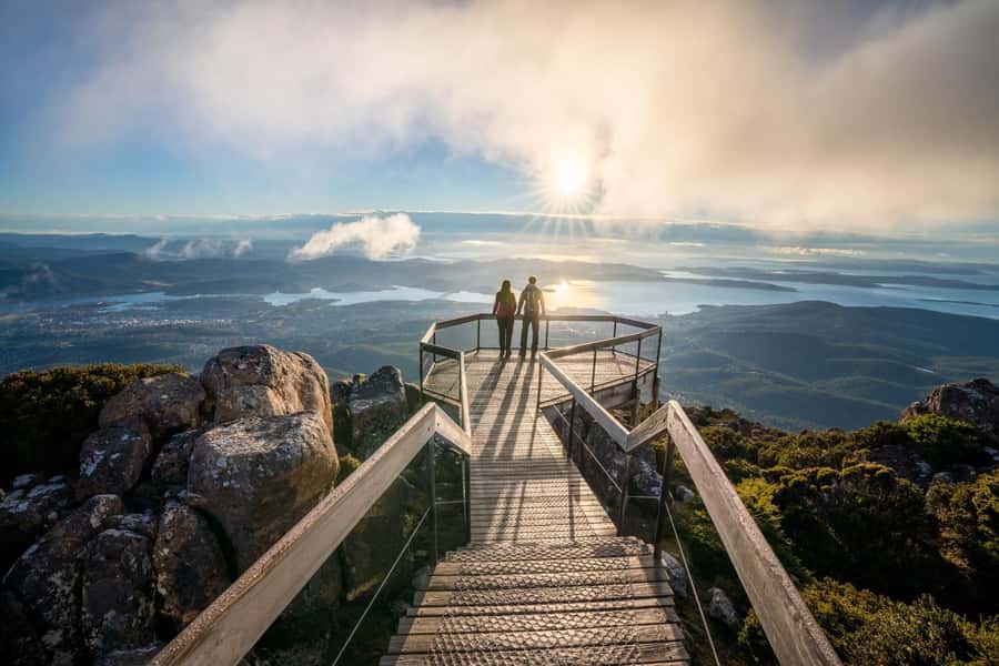 Hobart: Mount Wellington and Richmond Village Shuttle - Three hours to explore Richmond Village