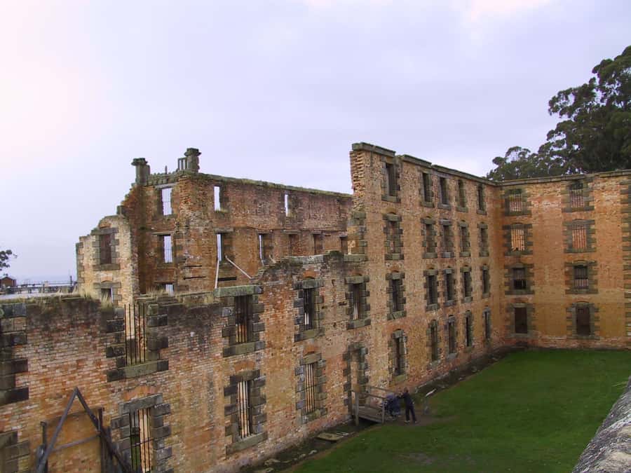 Hobart: Port Arthur, Harbor Cruise and Isle of the Dead Tour - Tasman National Park brings the visual change