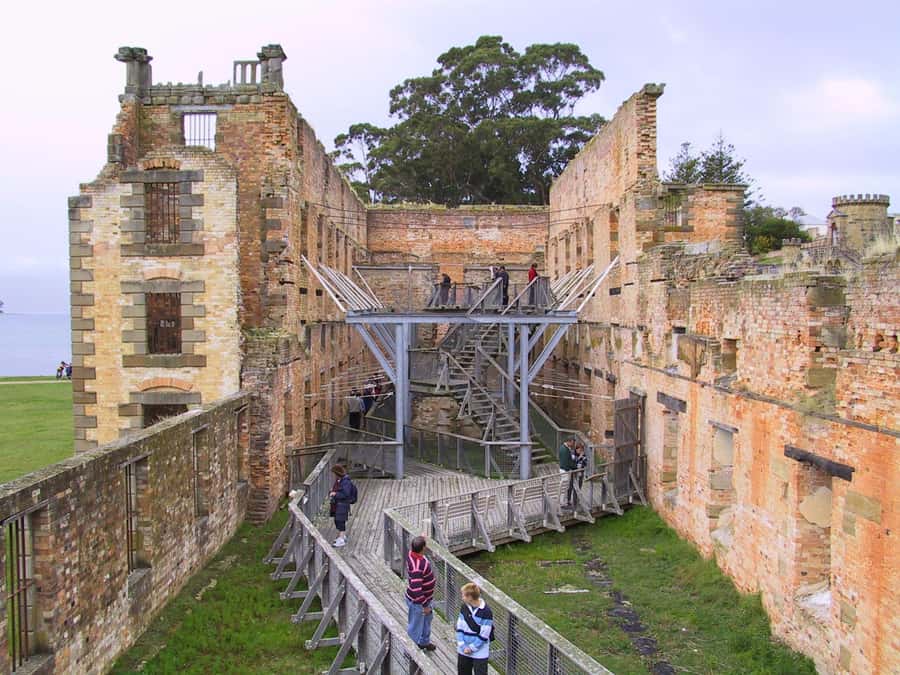 Hobart: Port Arthur & Tasman Park Full-Day Trip with Cruise - Eaglehawk Neck and the Tasman Peninsula