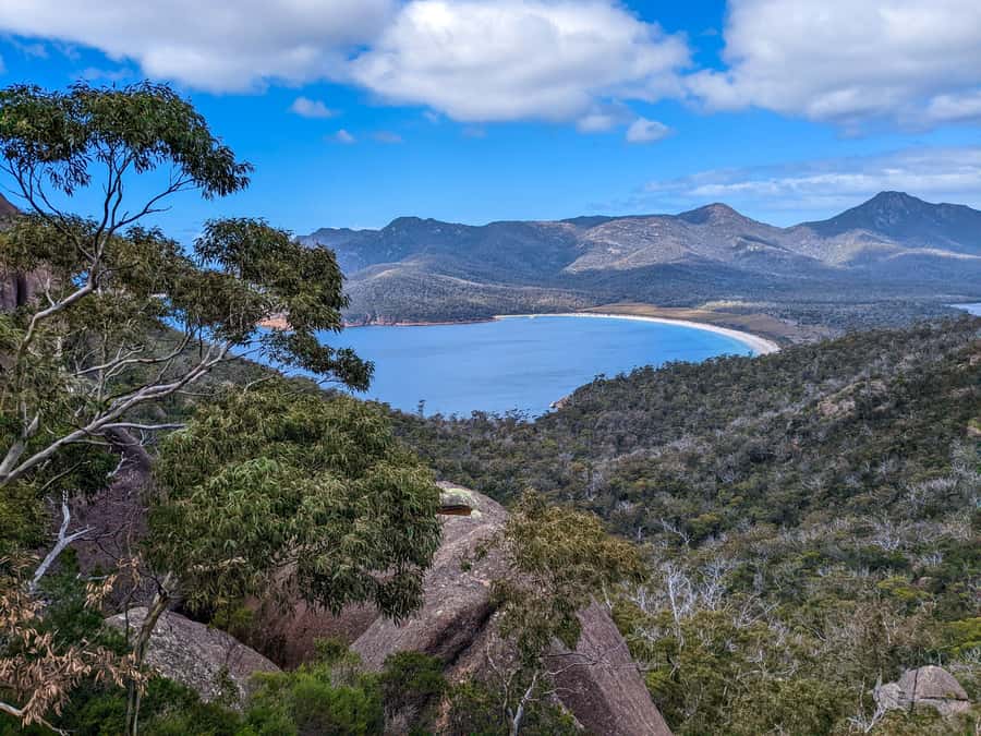 Hobart: Wineglass Bay & Freycinet National Park Active Tour - Cape Tourville and the 360-degree coastal view