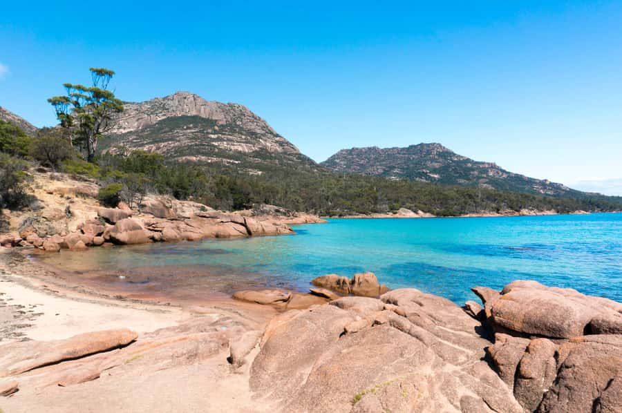 Hobart: Wineglass Bay, Freycinet Park, and Richmond Tour - Should you book the Wineglass Bay day trip?