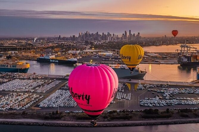 Hot Air Balloon Flights over Melbourne City (optional breakfast) - Why this Melbourne flight is unusual