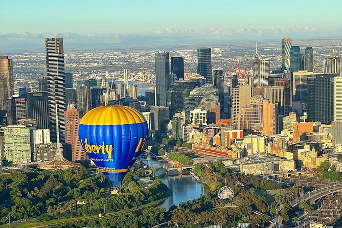 Hot Air Balloon Flights over Melbourne City (optional breakfast) - Melbourne sights from the basket